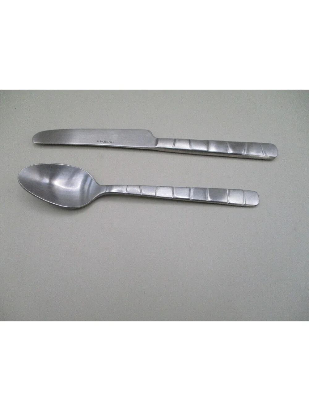 Oneida Modulus Black Satin Stainless Flatware Sugar Spoon Butter Spreader 2 Pc